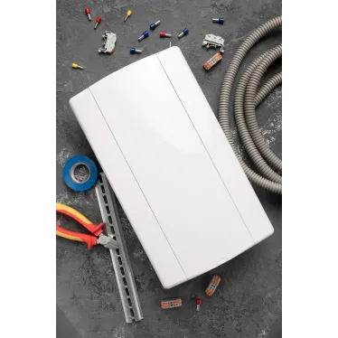 Щит распределительный ЩРВ-П-18 SlimBox белая дверца IP41 PROxima