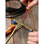 Шина 0 N (6х9мм) 16 отверстий латунь 2 синих угловых изолятора PROxima