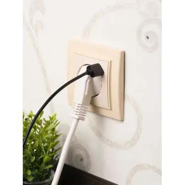 Розетка Минск 1-местная СП c заземлением 16А бежевая с защитными шторками с USB 1А