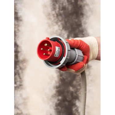 Вилка переносная 0242 3Р+РЕ 32А 380В IP67