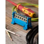 Шина 0 N (6х9мм) 8 отверстий латунь синий изолятор тип Стойка на DIN-рейку PROxima