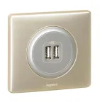 Celiane Панель лицевая розетки USB титан