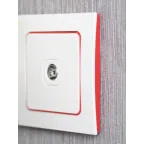 Стокгольм Рамка 2-местная белая с линией цвета красный