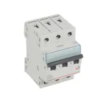 Выключатель автоматический трехполюсный 16А B TX3 6kA