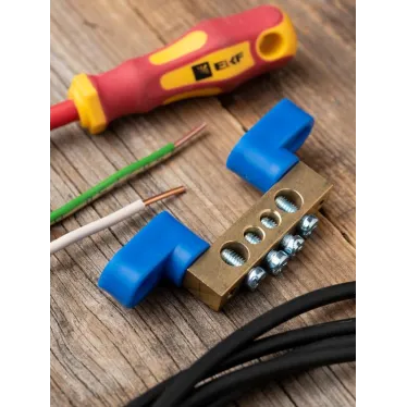 Шина 0 N (8х12мм) 4 отверстия латунь 2 синих угловых изолятора PROxima