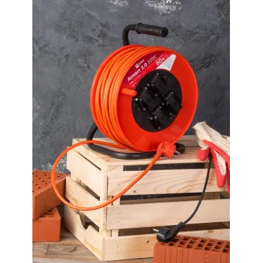 Удлинитель на катушке 'Атлант 2.0' 4 гнезда 50м с заземлением ПВС 3x1.5 16А/3.5кВт IP44 PROxima