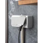 Блок розетка Мурманск 1-м 16А с заземлением с крышкой + двухклавишный выключатель IP54 серый