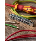 Шина PEN ноль-земля (6x9мм) 10 отв. цинк крепеж покраям