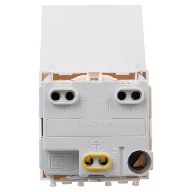 Avanti Розетка с крышкой ''Белое облако'', 2P+E, 2 модульная