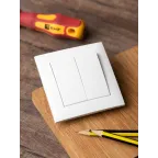 Валенсия выключатель 2-кл. 10А белый