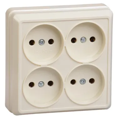 ОКТАВА Розетка 4 поста без заземления 10А наружная кремовая