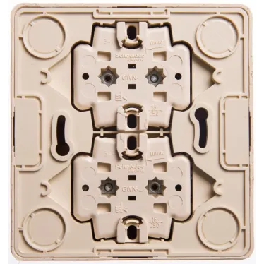ЭТЮД Розетка четырехместная наружная с заземлением со шторками 16А 250B сосна