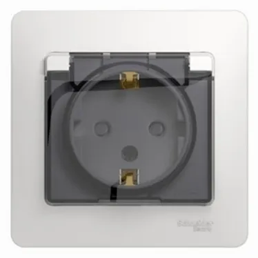 GLOSSA Розетка с заземлением со шторками с крышкой белая в сборе IP44