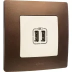 ETIKA Зарядное устройство с двумя USBразьемами 240В/5В 2400мА слоновая кость