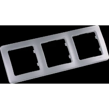 MASTER Рамка на 3 поста, серебро