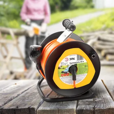 Удлинитель силовой RPx-1e-3x1.5-40m на п. катушке c/з 40м 1 гн ПВС 3х1.5 RPx-1e-3x1.5-40m