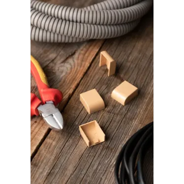 Заглушка (20х10) (4 шт) Plast под светлое дерево