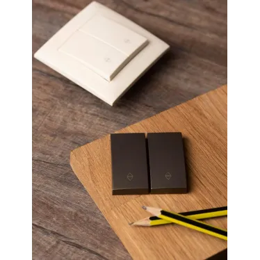 Валенсия лицевая панель выключателя 2-кл. проходного 10А графит