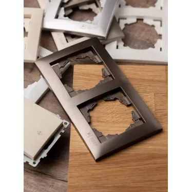 Валенсия Рамка 2-местная графит