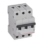 Выключатель автоматический трехполюсный RX3 4,5 кА C 32 А