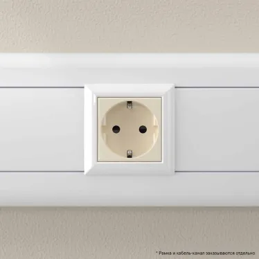 Avanti Розетка ''Ванильная дымка'', 2P+E, с защитными шторками, 2 модульная