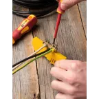 Шина 0 N 6х9мм 4 отверстия латунь желтый изолятор на DIN-рейку PROxima