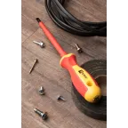 Отвертка Expert SL5.5x125 мм 1000В