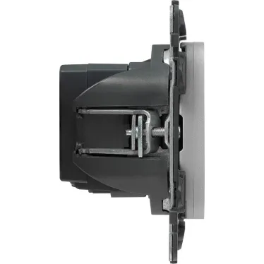 Valena ALLURE.Зарядное устройство с двумя USB-разьемами тип С-тип С 240В/5В 3000мА.С лицевой панелью.Цвет Алюминий