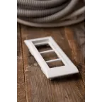 Рамка+суппорт на 6 модулей (3 поста) C-Line