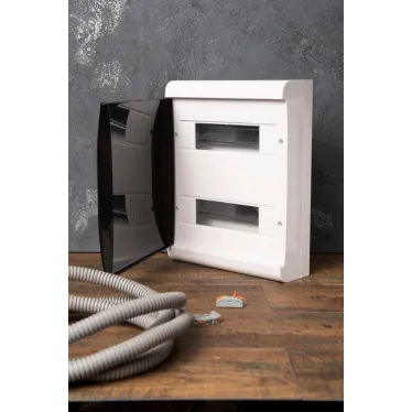 Щит распределительный навесной ЩРН-П-24 SlimBox IP41 PROxima