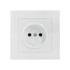 Валенсия розетка 1-местная б/з 10А белая с защ. штор.