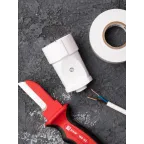 Штепсельное гнездо с заземлением белое 16А 250В