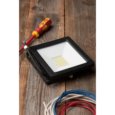 Прожектор светодиодный СДО-3004 50Вт 6500К IP65 Basic