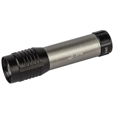 Светодиодный фонарь UB-604 ручной на батарейках 5W