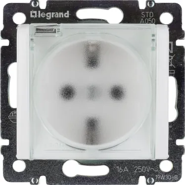 VALENA Розетка с заземлением с крышкой со шторками белая