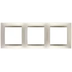 Рамка на 3 поста 15 шампань