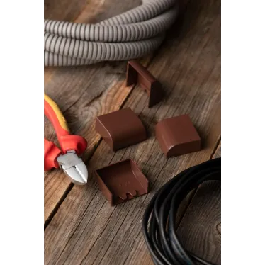 Заглушка (40х16) (4 шт) Plast под темное дерево