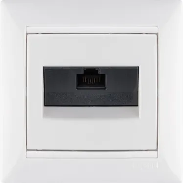 VALENA Рамка 1 пост горизонтальная белая