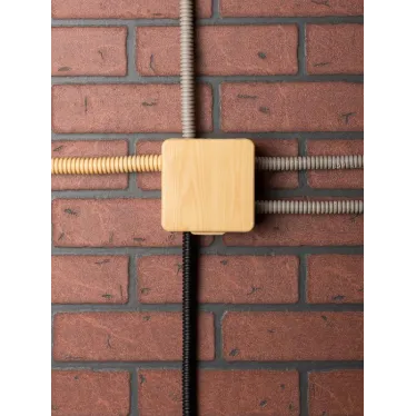 Коробка распаячная КМР-030-034 пылевлагозащищенная без мембранных вводов (109х109х55) светлое дерево PROxima