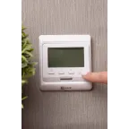 Термостат для теплых полов электронный 16A 230В с датчиком пола Proxima