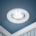 Светильник штампованный MR16,12V/220V, 50W белый ST1 WH