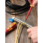 Шина 0 N 8х12мм 16 отверстий латунь 2 синих угловых изолятора PROxima