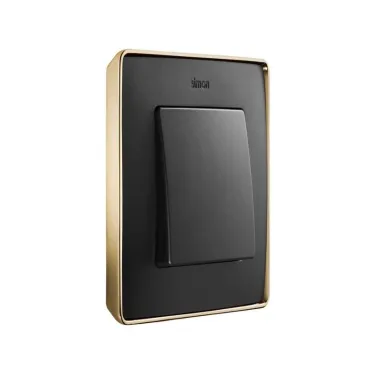 Рамка 3 поста цвета графит с металлическим основанием цвета золото S82 Detail