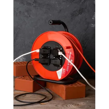 Удлинитель на катушке 'Атлант 2.0' 4 гнезда 40м с заземлением ПВС 3x1.5 16А/3.5кВт IP44 PROxima