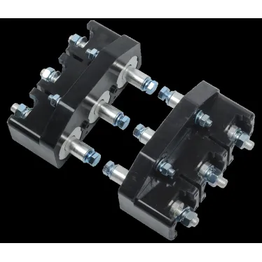 Панель втычная ПМм1-800е c задним резьбовым присоединением для ВА88-40 MASTER с электронным расцепителем