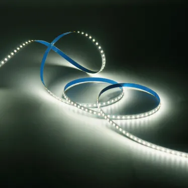 Лента светодиодная LED 2835/120-SMD 12 Вт/м 1200 лм/м 3000К DC 12В IP65 8мм комплект лента и драйвер (блистер 5м) Basic Gauss