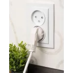 Розетка Минск 2-местная СП без заземления 10А белая защитные шторки