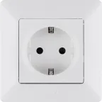 Valena LIFE Розетка силовая 2К+З 16А 250В со шторками безвинтовые зажимы с лицевой панелью белая
