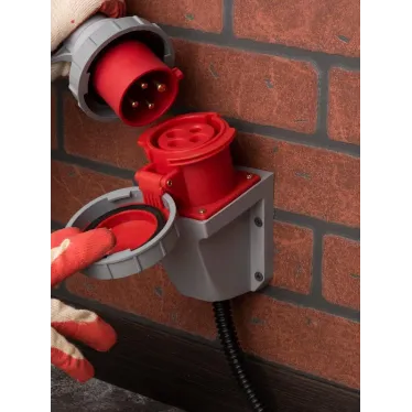 Розетка стационарная наружная 1242 32А 3Р+РЕ IP67