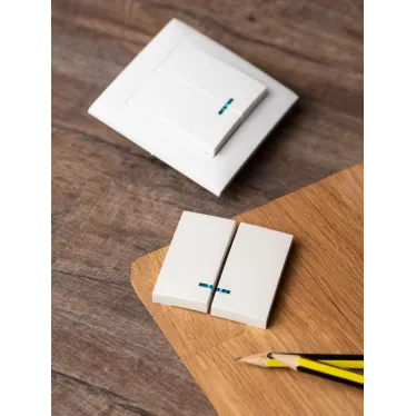 Валенсия лицевая панель выключателя 2-кл. с индикатором 10А жемчуг